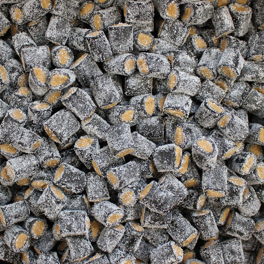 Salmiakki Kuutiot · Salted Licorice Cubes